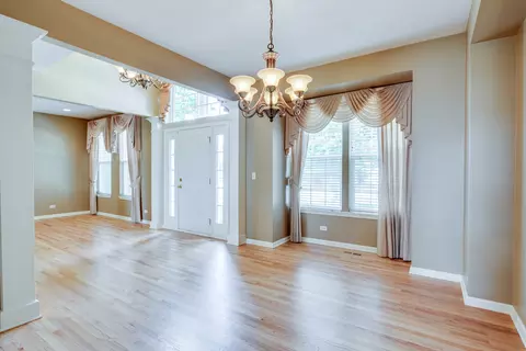Living - 24665 Apollo Dr, Plainfield, IL 60585 photo 5 of 9
