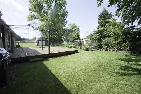 Exterior - 422 Beverly Ave, Addison, IL 60101 photo 6 of 7