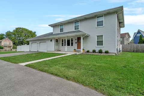 113 S Washington St, Wilmington, IL 60481