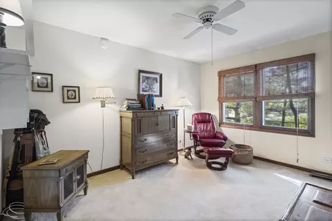 3666 Whispering Trails Dr, Hoffman Estates, IL 60192 photo 20