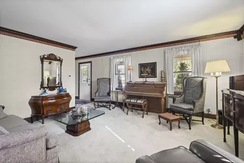 3666 Whispering Trails Dr, Hoffman Estates, IL 60192 photo 4