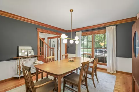 Dining - 1091 Danforth Dr, Batavia, IL 60510 photo 2 of 2