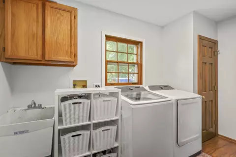 Other - 1091 Danforth Dr, Batavia, IL 60510 photo 4 of 5