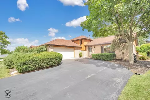 15963 91st Ave, Orland Hills, IL 60487