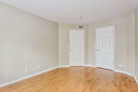 Bedroom - 258 Bay Dr, Itasca, IL 60143 photo 2 of 2