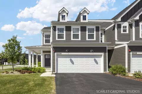 2230 Weatherbee Ln, Naperville, IL 60563