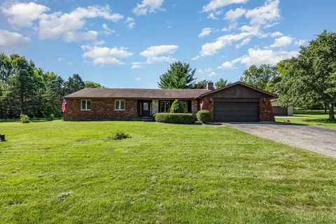 13721 W Carriage Ln, Manhattan, IL 60442