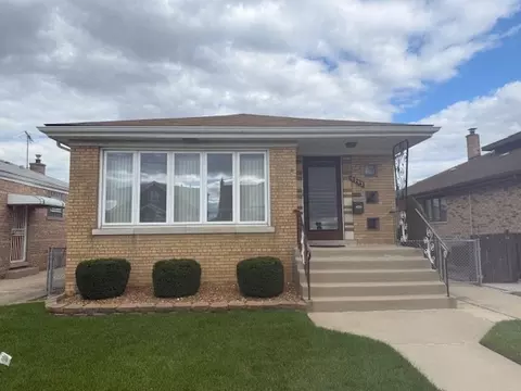 5353 S Moody Ave, Chicago, IL 60638