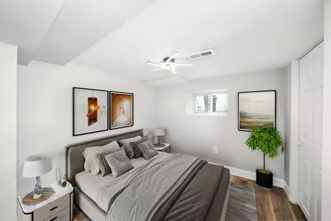 Bedroom - 114 Maple St, Mchenry, IL 60051 photo 5 of 5