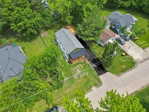 View/Area - 114 Maple St, Mchenry, IL 60051 photo 1 of 1