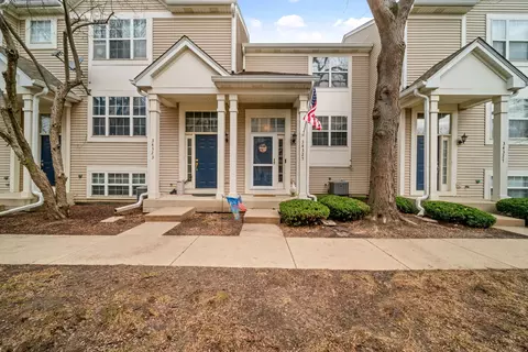 34325 N Barberry Rd, Round Lake, IL 60073