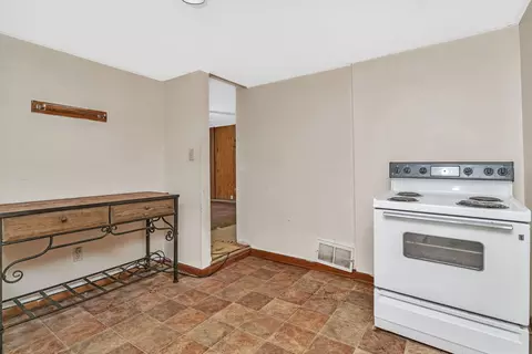 1108 E 9th St, Lockport, IL 60441 photo 17