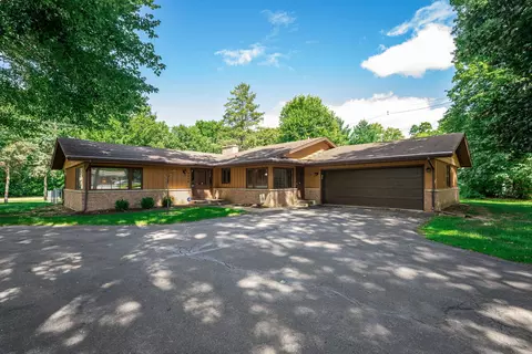 6404 Buttercup Ln, Rockford, IL 61108
