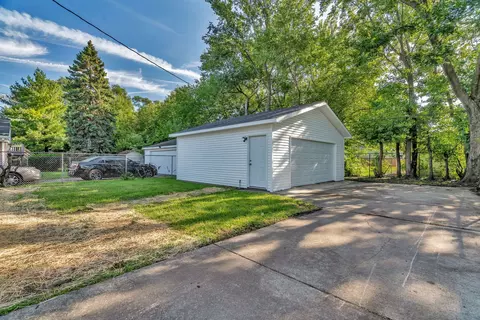 Exterior - 16633 Paulina St, Markham, IL 60428 photo 4 of 4