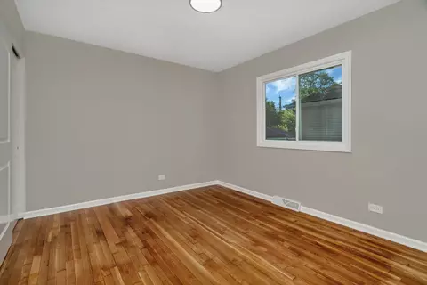 Bedroom - 16633 Paulina St, Markham, IL 60428 photo 2 of 6