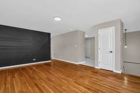 Living - 16633 Paulina St, Markham, IL 60428 photo 2 of 4