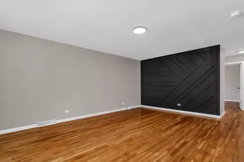 Living - 16633 Paulina St, Markham, IL 60428 photo 1 of 4
