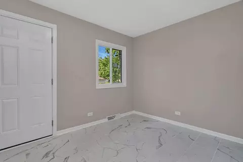 Bedroom - 16633 Paulina St, Markham, IL 60428 photo 1 of 6