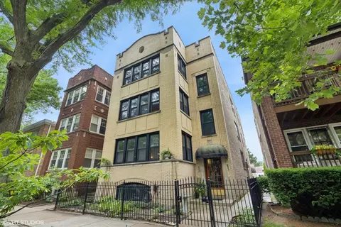 5146 N Leavitt St, Chicago, IL 60625