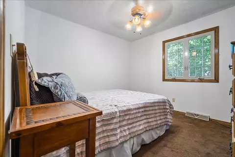 Bedroom - 109 S Devonshire Dr, Bloomington, IL 61705 photo 1 of 3