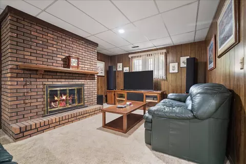 Other - 109 S Devonshire Dr, Bloomington, IL 61705 photo 5 of 8