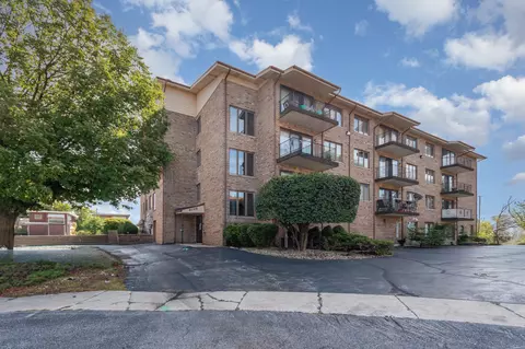 4009 W 93rd Pl #4B, Oak Lawn, IL 60453