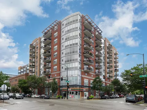 1201 W Adams St #608, Chicago, IL 60607