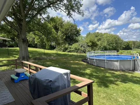 13044 Locust Ct, Morrison, IL 61270 photo 30