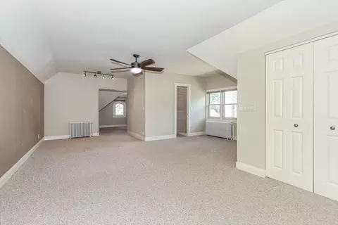 Bedroom - 315 N Commonwealth Ave, Elgin, IL 60123 photo 2 of 8
