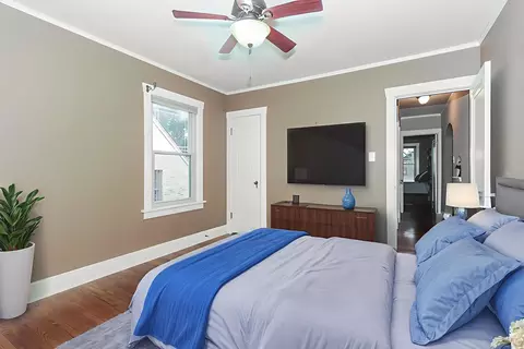 Bedroom - 315 N Commonwealth Ave, Elgin, IL 60123 photo 7 of 8