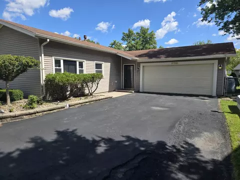 17781 Princeton Ln, Country Club Hills, IL 60478
