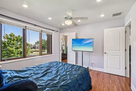 Bedroom - 3224 Cumberland Trl, Olympia Fields, IL 60461 photo 2 of 5