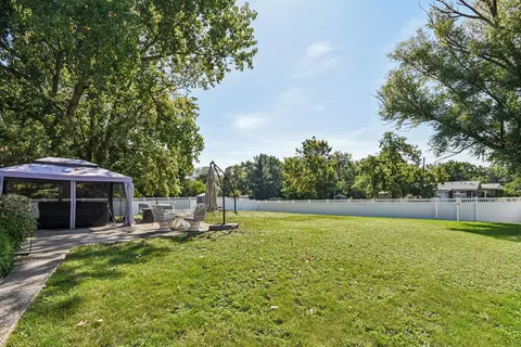 Exterior - 3224 Cumberland Trl, Olympia Fields, IL 60461 photo 3 of 6