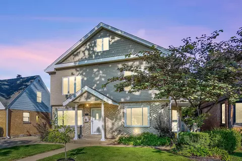 3137 Sunset Ln, Franklin Park, IL 60131