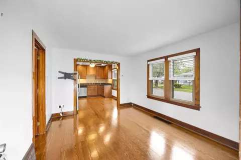 3403 Monroe St, Lansing, IL 60438 photo 2