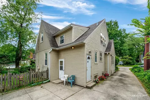 208 Ingleside Ave, Aurora, IL 60506 photo 21