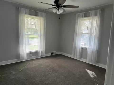 Bedroom - 500 W Winfield St, Morrison, IL 61270 photo 4 of 4
