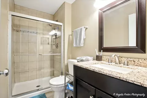 408 Waters Edge Dr #D, Mchenry, IL 60050 photo 15