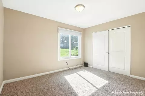 408 Waters Edge Dr #D, Mchenry, IL 60050 photo 16