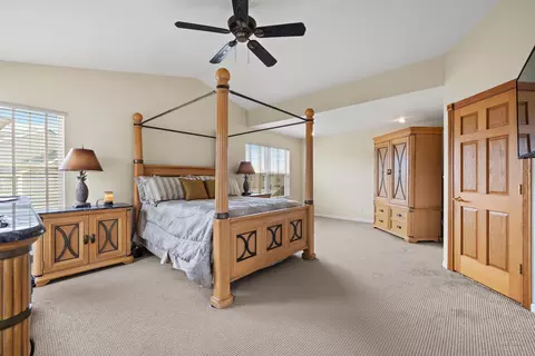 Bedroom - 1336 Vernon Ln, Bartlett, IL 60103 photo 1 of 2
