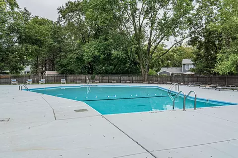 4418 Euclid Ave #1B, Rolling Meadows, IL 60008 photo 27