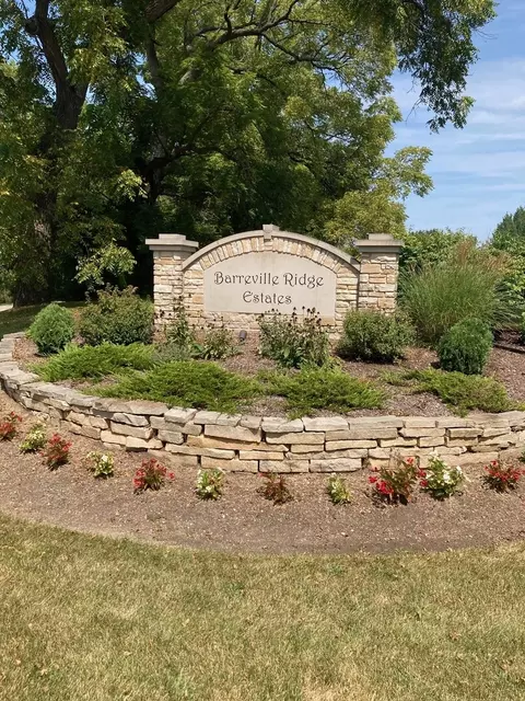 3724 Tamarack Cir, Crystal Lake, IL 60012