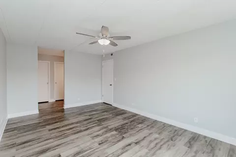 1660 E Thacker St #3B, Des Plaines, IL 60016 photo 14