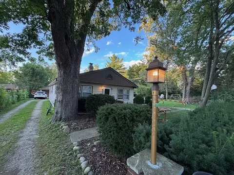 25022 W Catherine Ave, Antioch, IL 60002