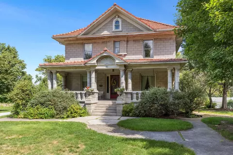 741 Dunbar St, Beecher, IL 60401 photo 2