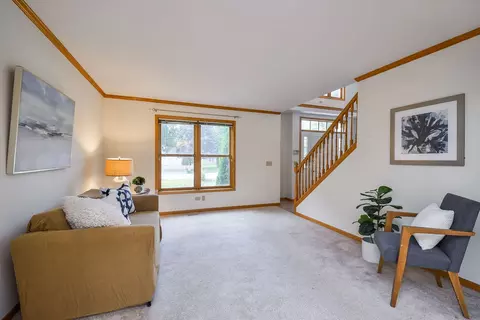 10 N085 Trails End, Elgin, IL 60124 photo 3
