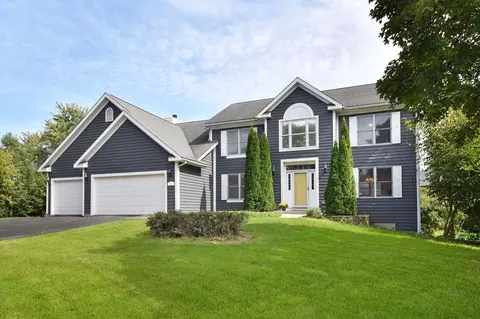 10 N085 Trails End, Elgin, IL 60124
