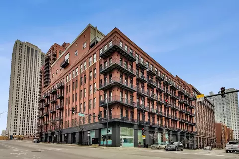 616 W Fulton St #502, Chicago, IL 60661