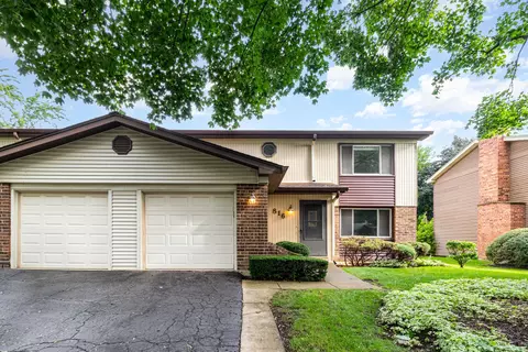 816 W Partridge Ln, Mount Prospect, IL 60056
