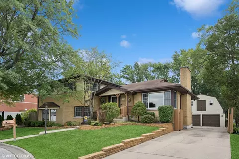 6455 W 88th Pl, Oak Lawn, IL 60453